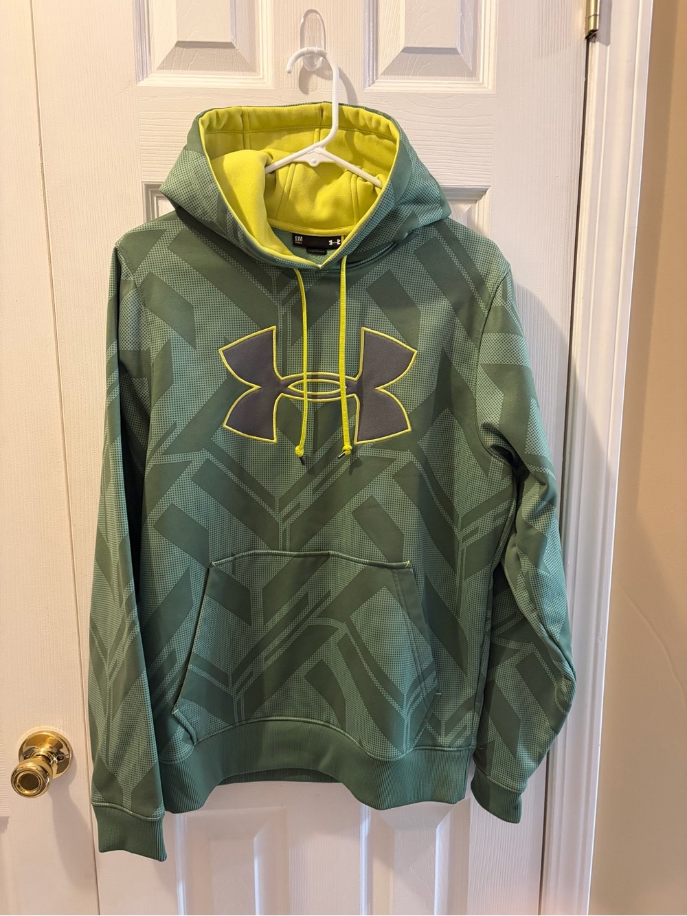 Under Armour Men's Green Hoodie with Neon Yellow Accents